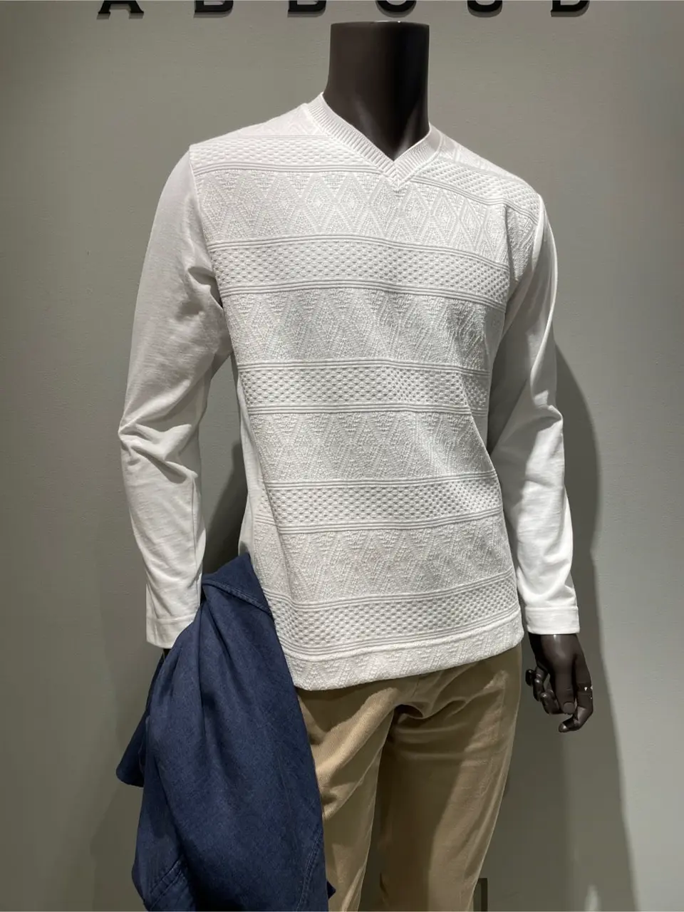 JOSEPH ABBOUD 伊津野 コーディネート画像