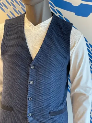 JOSEPH ABBOUD 金本 コーディネート画像