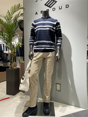 JOSEPH ABBOUD 伊津野 コーディネート画像