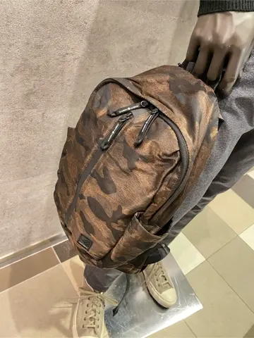 JOSEPH ABBOUD 東　 コーディネート画像