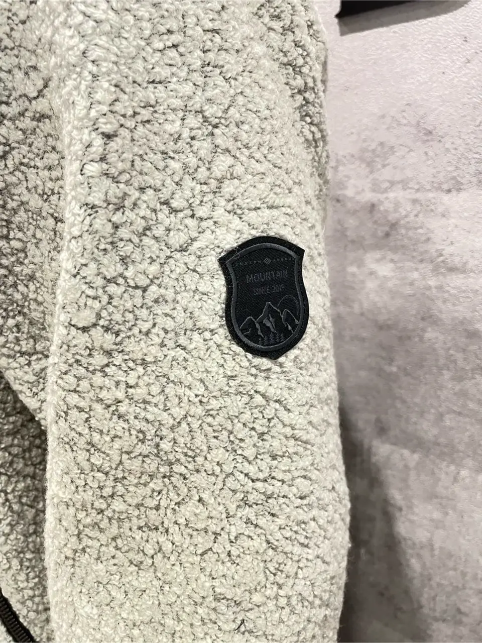 JOSEPH ABBOUD 東　 コーディネート画像