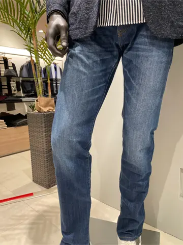 JOSEPH ABBOUD 伊津野 コーディネート画像