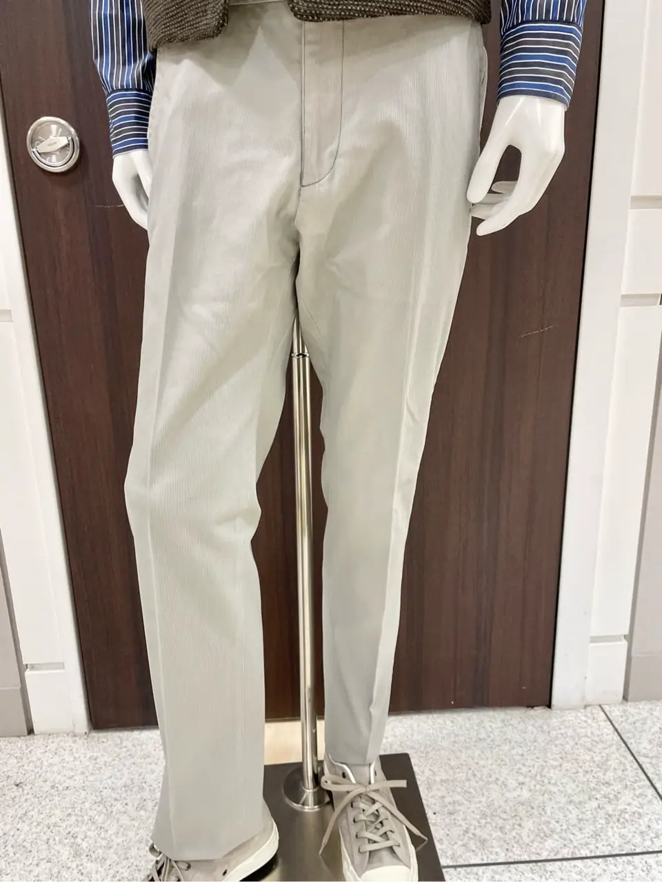 JOSEPH ABBOUD 松山 コーディネート画像