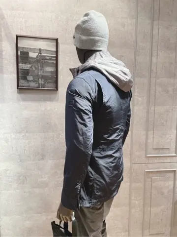 JOSEPH ABBOUD 二澤 コーディネート画像