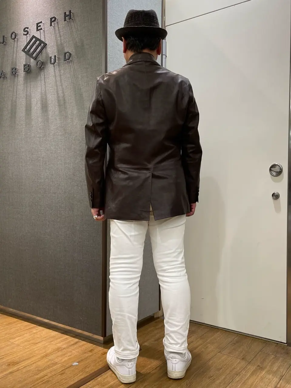 JOSEPH ABBOUD 辰見 コーディネート画像