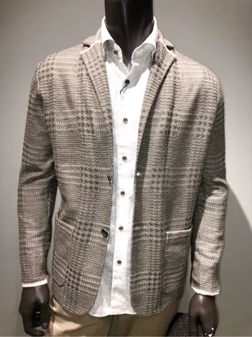 JOSEPH ABBOUD 川田 コーディネート画像