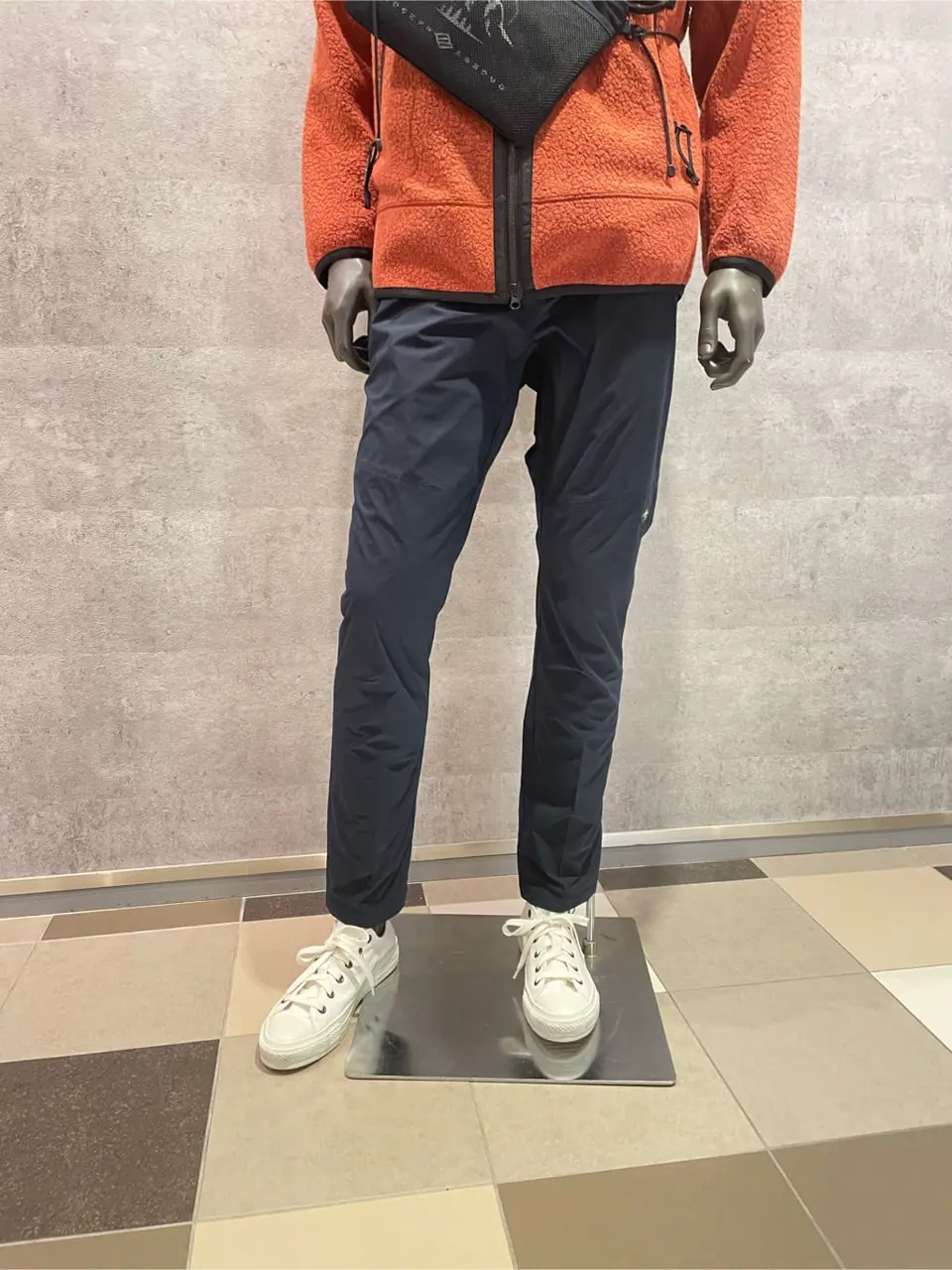 JOSEPH ABBOUD 東　 コーディネート画像