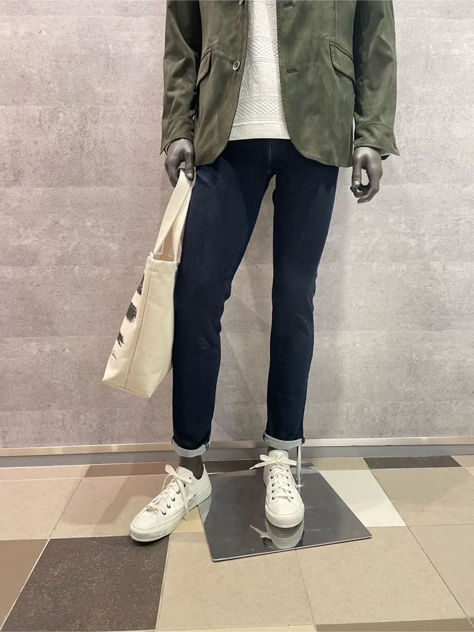 JOSEPH ABBOUD 東　 コーディネート画像