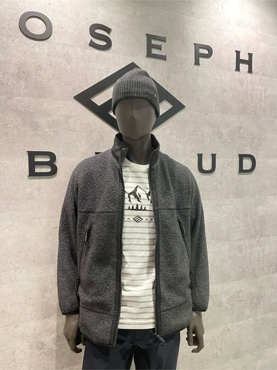 JOSEPH ABBOUD 東　 コーディネート画像