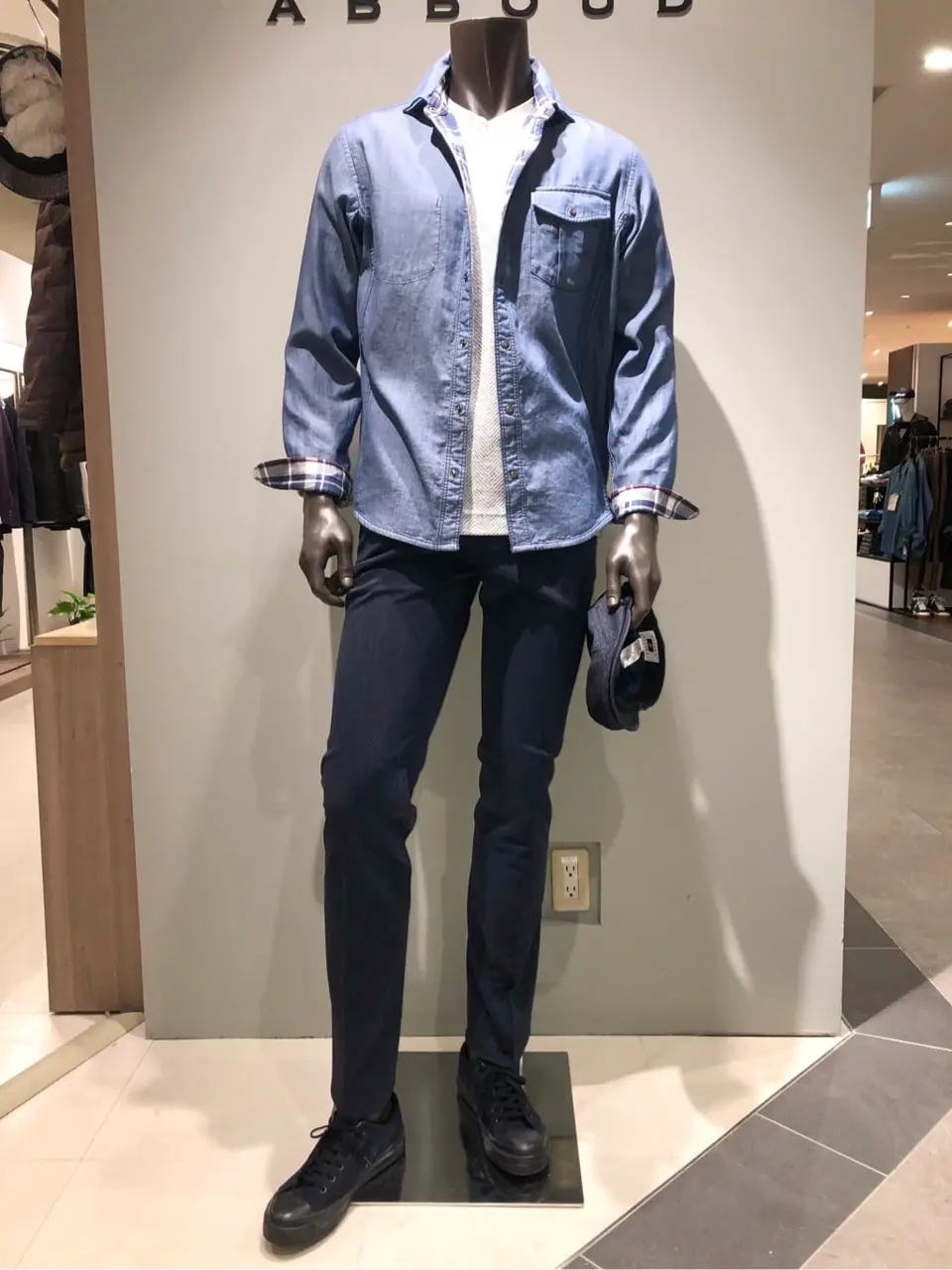 JOSEPH ABBOUD 川田 コーディネート画像