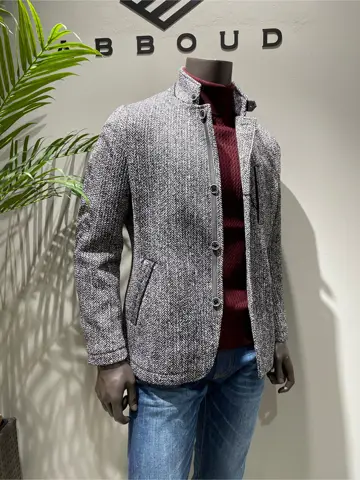 JOSEPH ABBOUD 伊津野 コーディネート画像