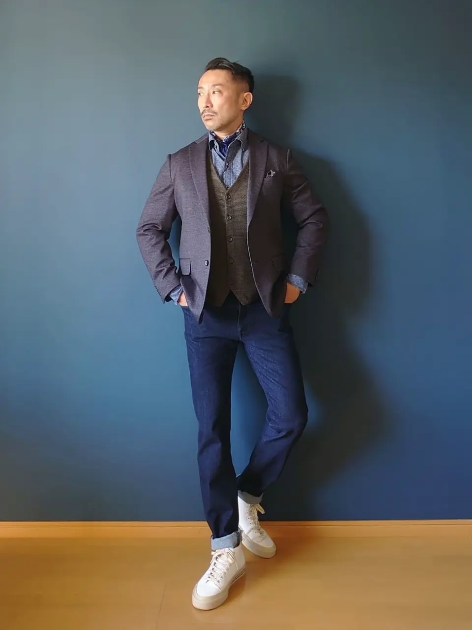  安東 コーディネート画像