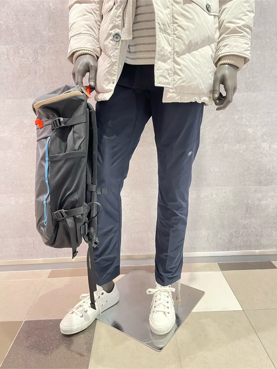 JOSEPH ABBOUD 東　 コーディネート画像