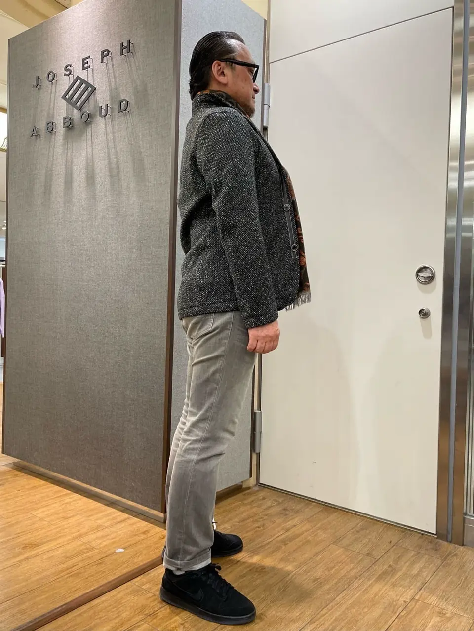 JOSEPH ABBOUD 辰見 コーディネート画像