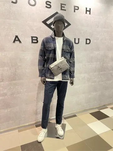 JOSEPH ABBOUD 東　 コーディネート画像