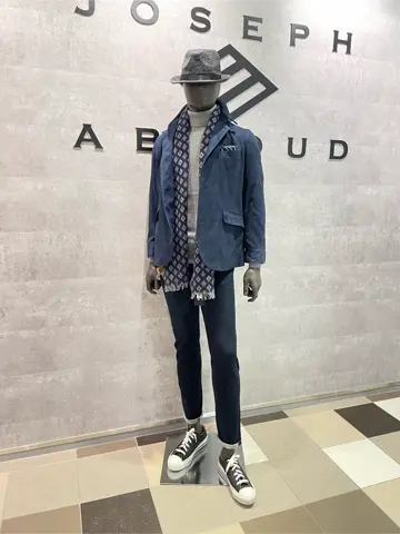 JOSEPH ABBOUD 東　 コーディネート画像