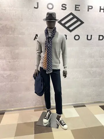 JOSEPH ABBOUD 東　 コーディネート画像