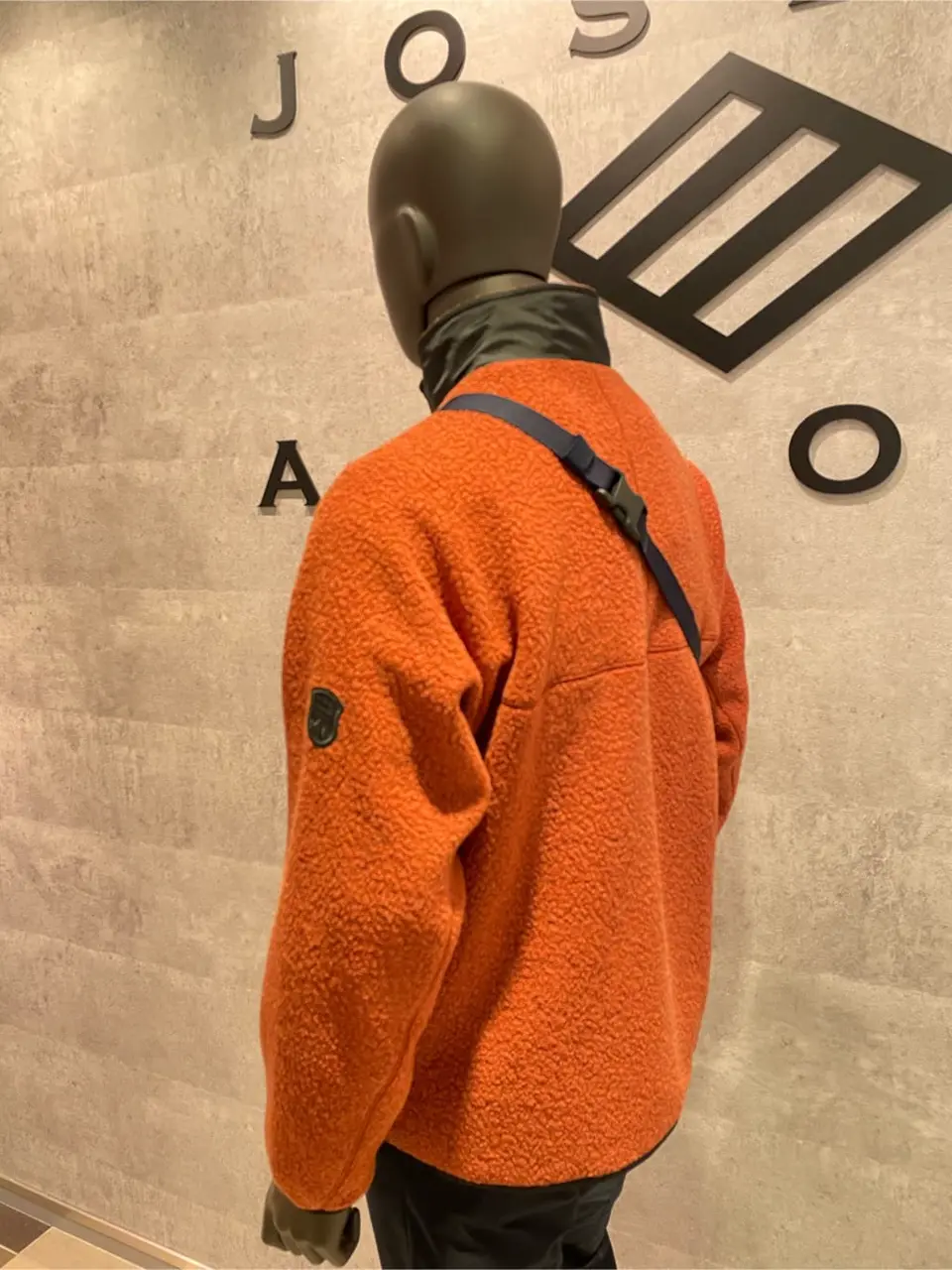 JOSEPH ABBOUD 東　 コーディネート画像