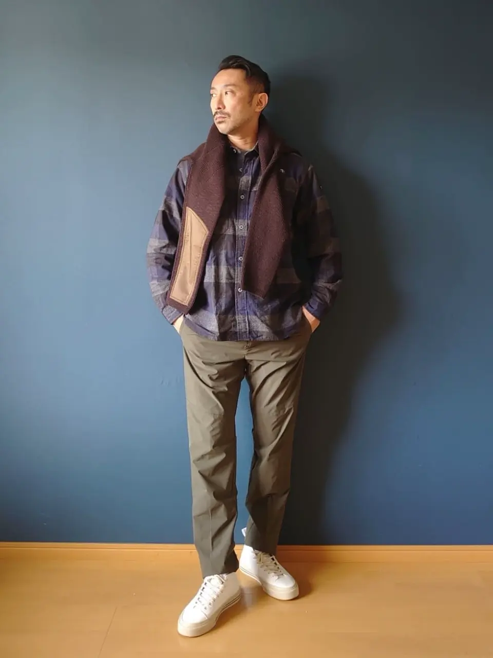 JOSEPH ABBOUD 安東 コーディネート画像