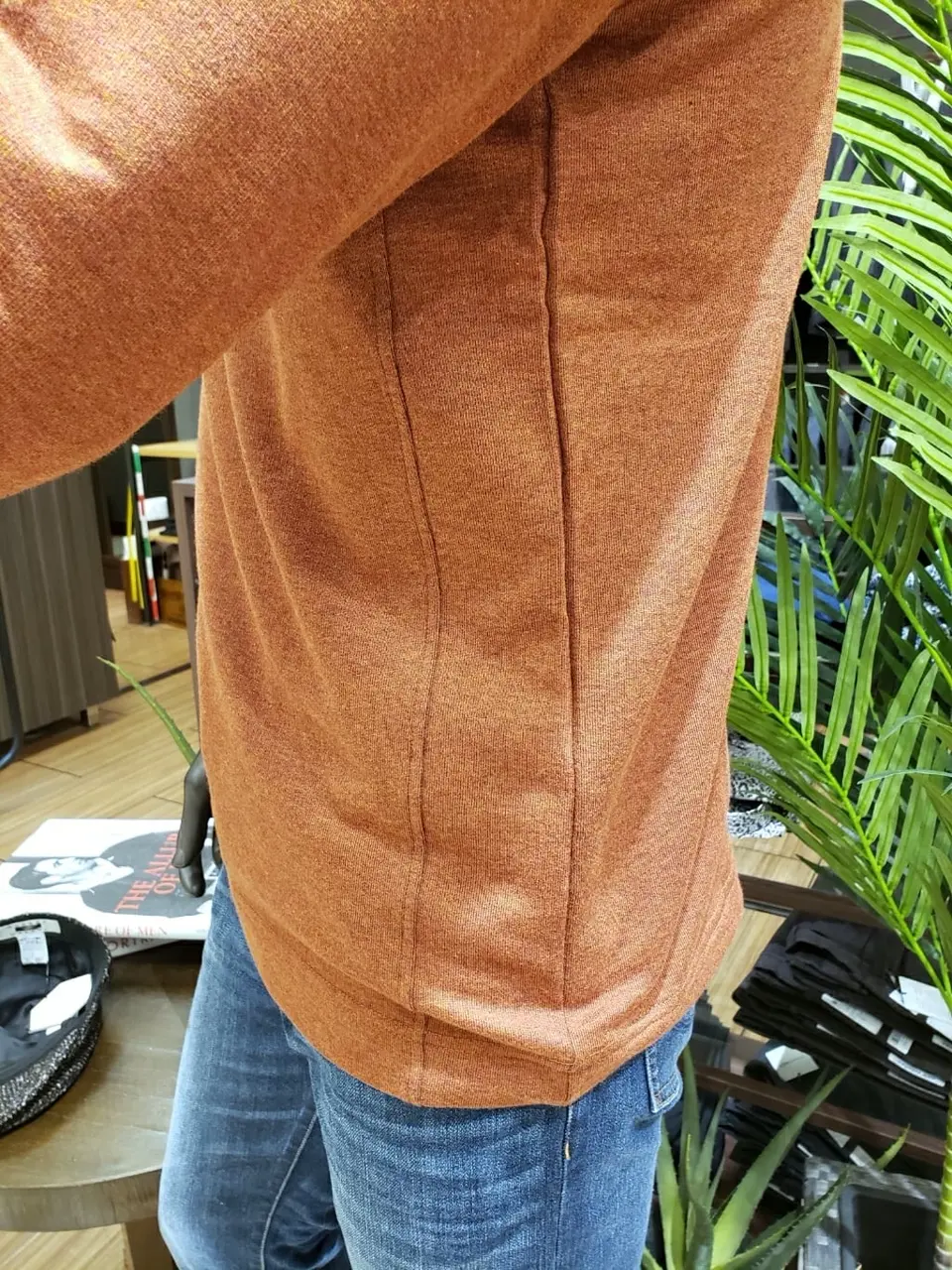 JOSEPH ABBOUD 中西 コーディネート画像