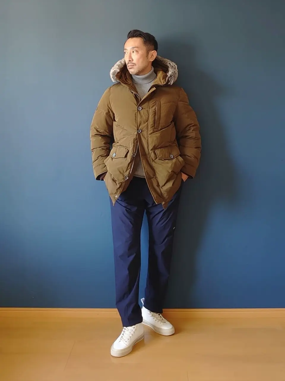 JOSEPH ABBOUD 安東 コーディネート画像