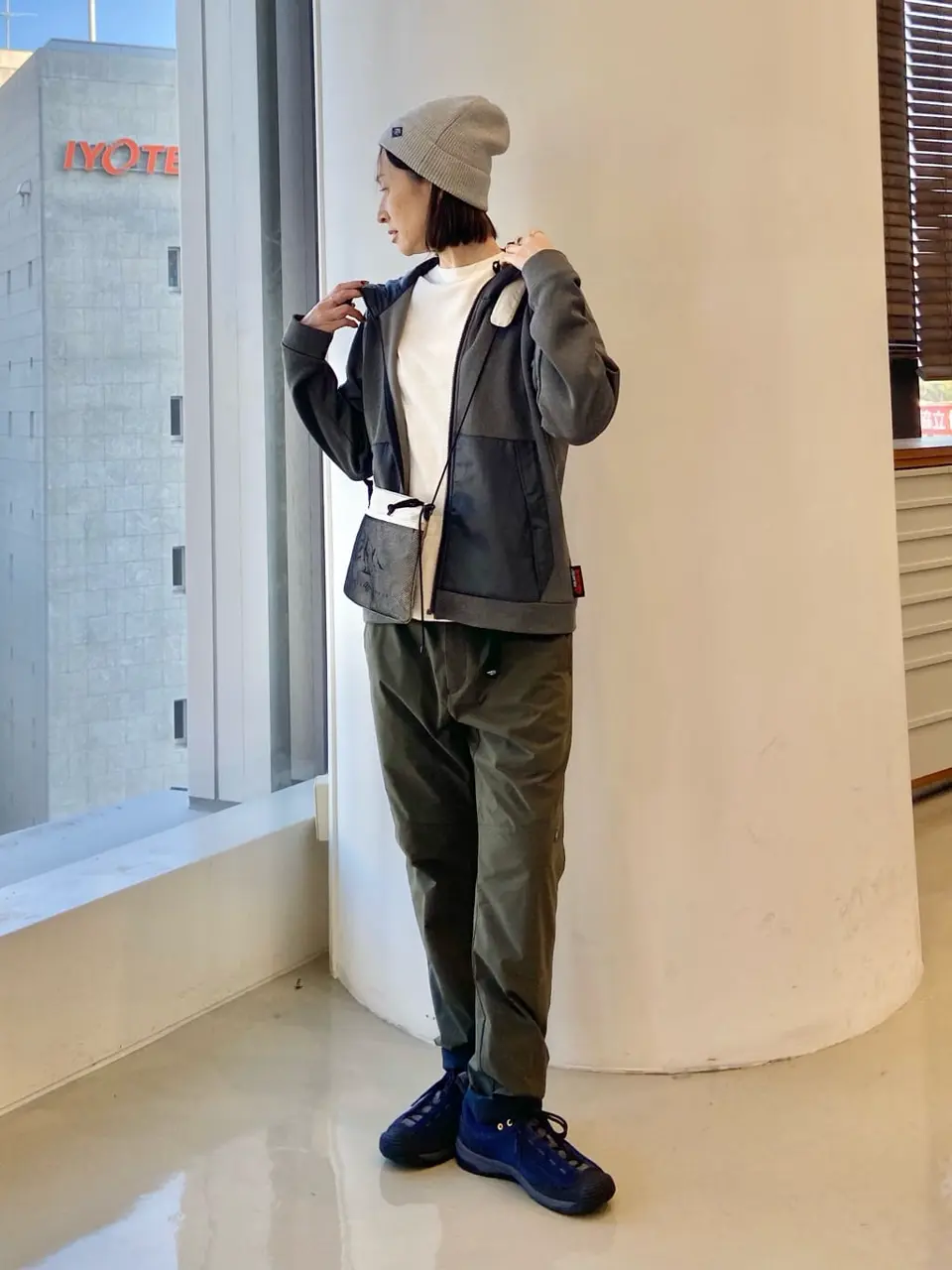  たかい　かおり コーディネート画像