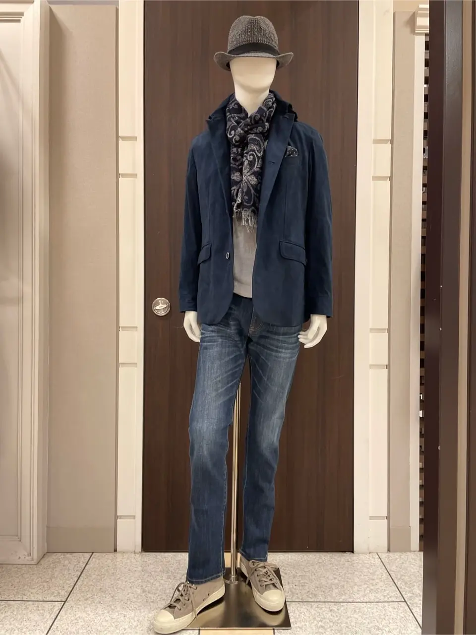 JOSEPH ABBOUD 松山 コーディネート画像