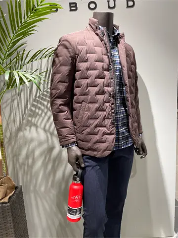 JOSEPH ABBOUD 伊津野 コーディネート画像