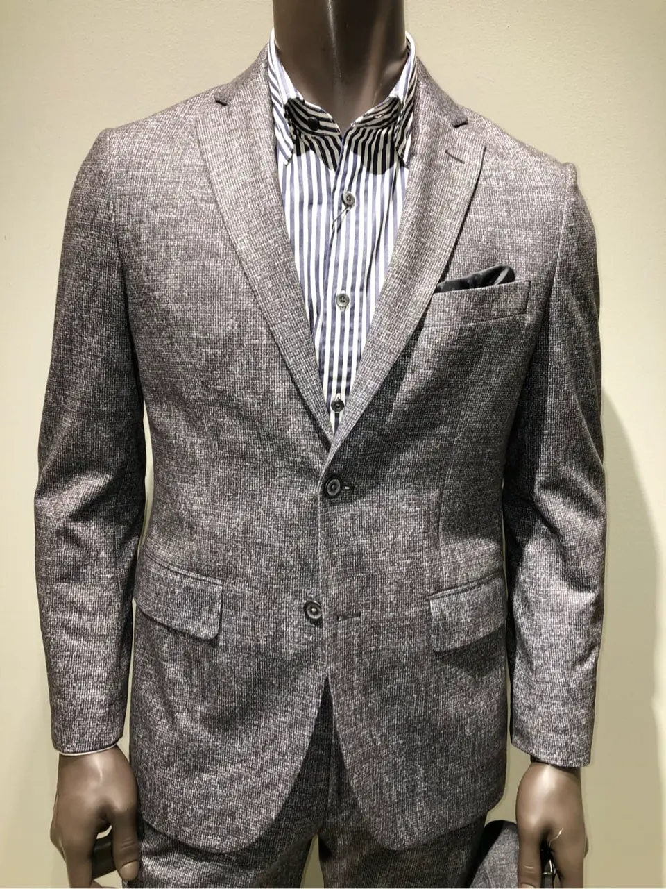 JOSEPH ABBOUD 川田 コーディネート画像