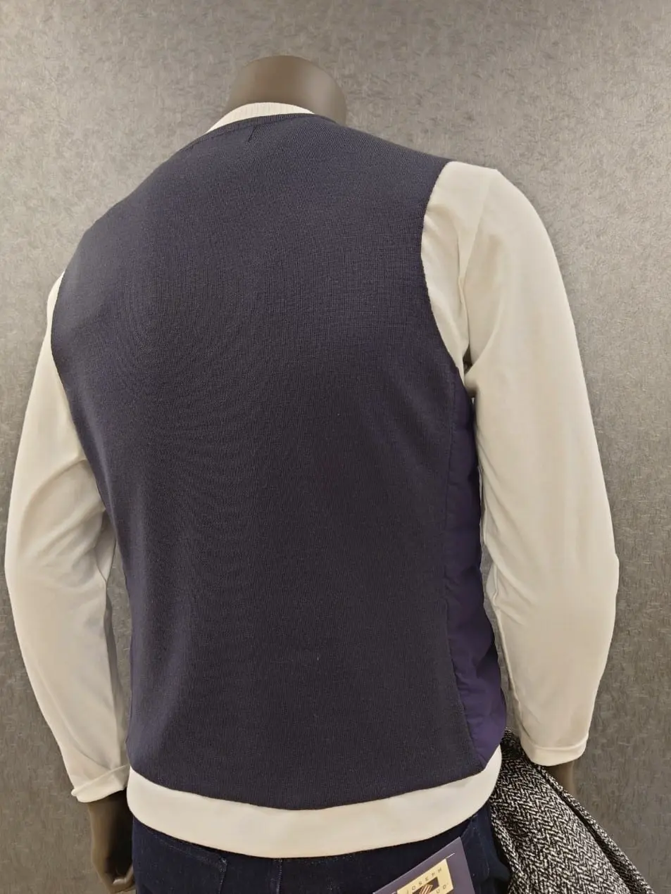 JOSEPH ABBOUD 石川 コーディネート画像