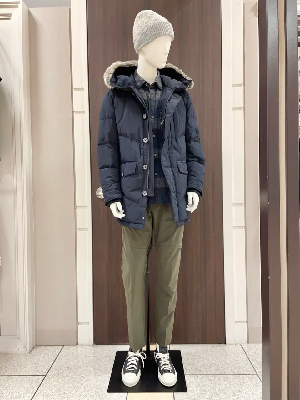 JOSEPH ABBOUD 松山 コーディネート画像