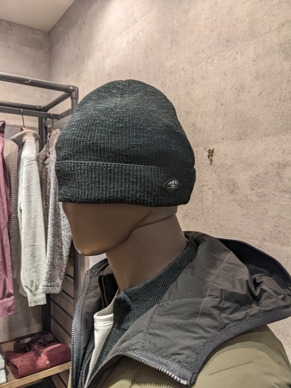 JOSEPH ABBOUD 大久 コーディネート画像