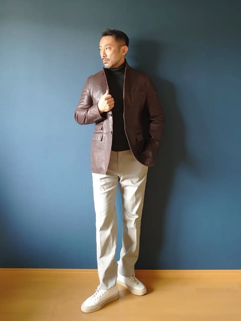 JOSEPH ABBOUD 安東 コーディネート画像