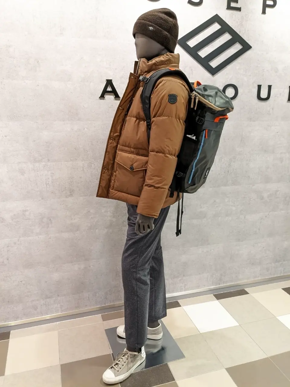 JOSEPH ABBOUD 大久 コーディネート画像