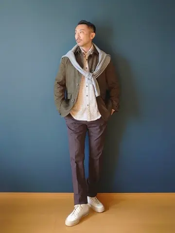 JOSEPH ABBOUD 安東 コーディネート画像