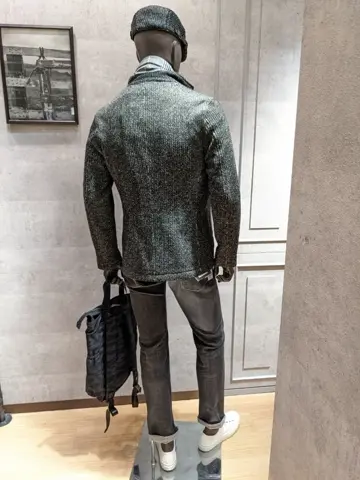 JOSEPH ABBOUD 大久 コーディネート画像