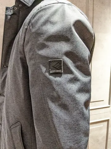 JOSEPH ABBOUD 大久 コーディネート画像