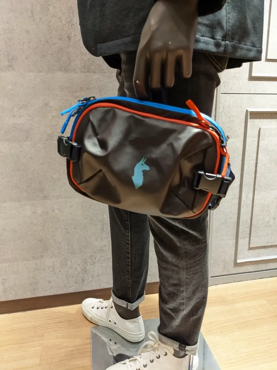 JOSEPH ABBOUD 大久 コーディネート画像