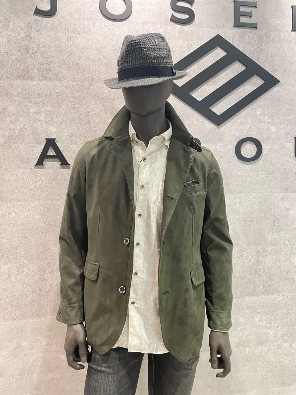 JOSEPH ABBOUD 東　 コーディネート画像