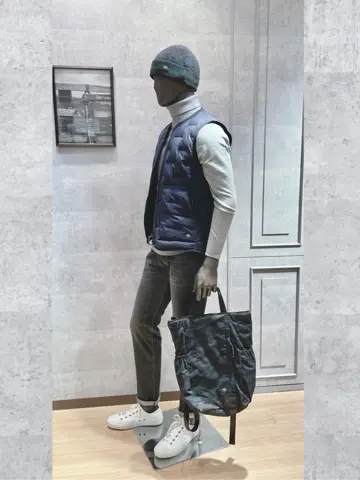 JOSEPH ABBOUD 二澤 コーディネート画像