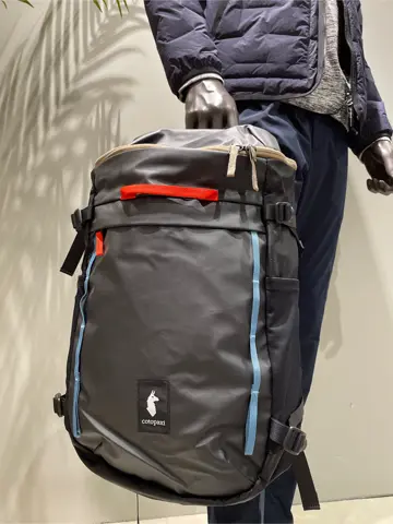 JOSEPH ABBOUD 伊津野 コーディネート画像