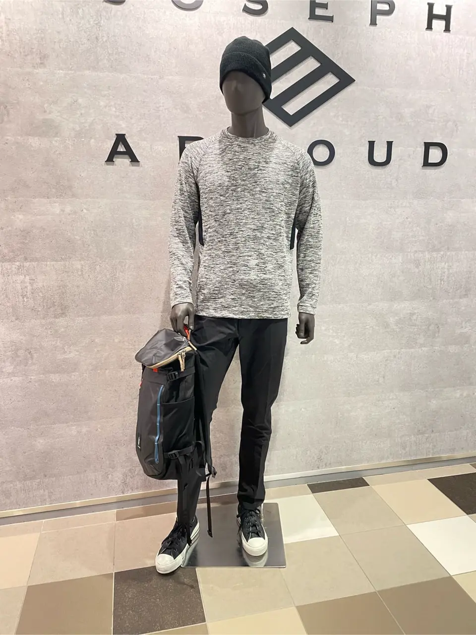  東　 コーディネート画像