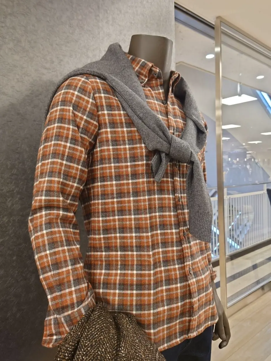 JOSEPH ABBOUD 石川 コーディネート画像