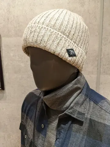 JOSEPH ABBOUD 大久 コーディネート画像