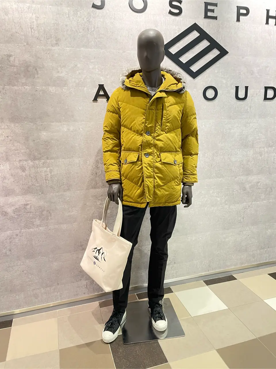  東　 コーディネート画像