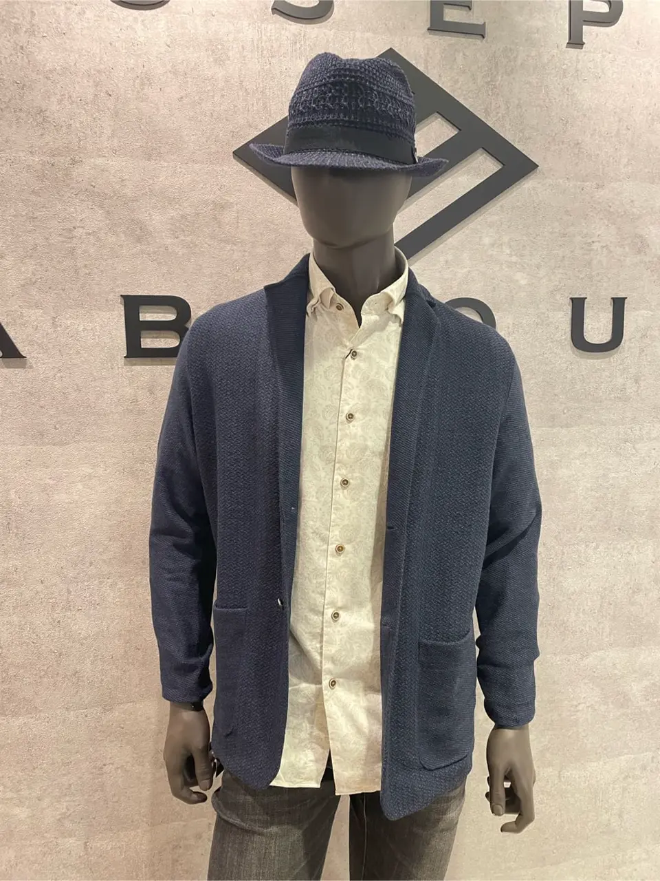 JOSEPH ABBOUD 東　 コーディネート画像