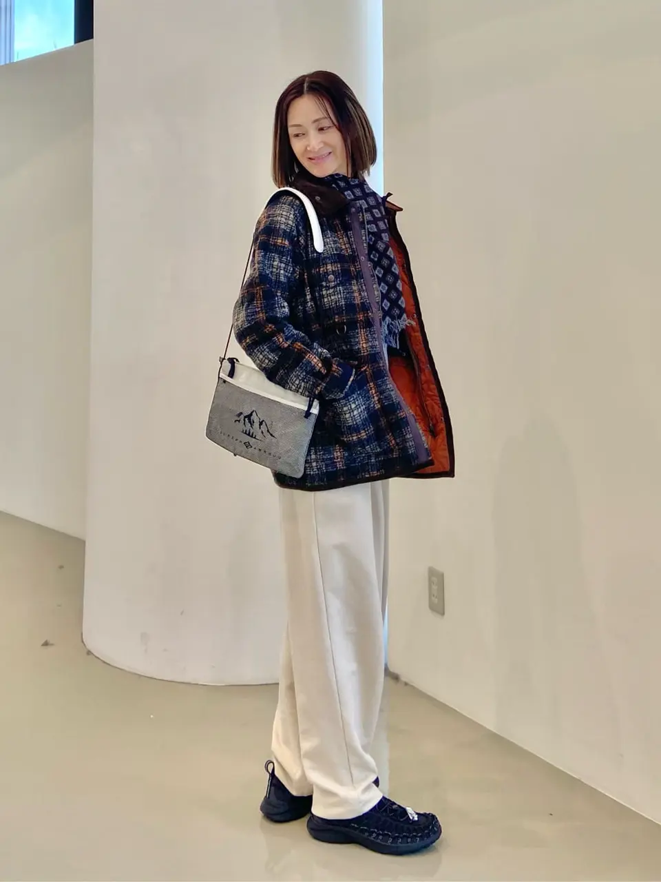 JOSEPH ABBOUD たかい　かおり コーディネート画像