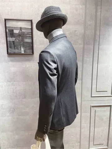 JOSEPH ABBOUD 二澤 コーディネート画像