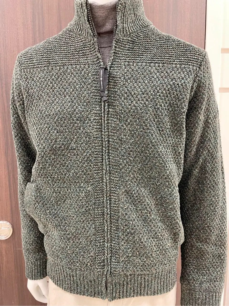 JOSEPH ABBOUD 松山 コーディネート画像