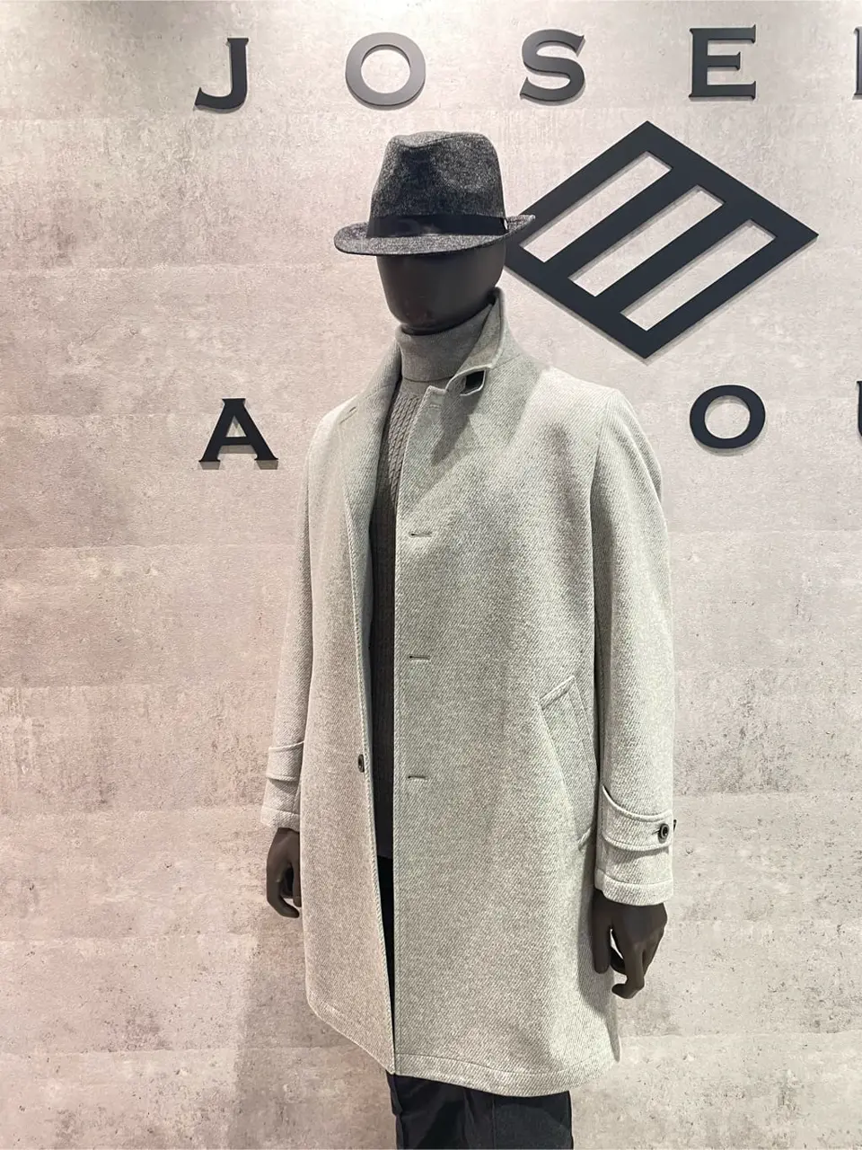 JOSEPH ABBOUD 東　 コーディネート画像